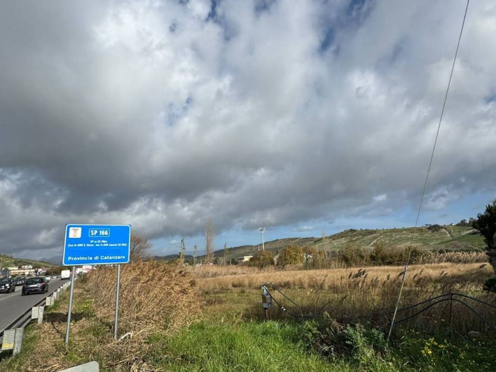 terreno agricolo in vendita a Catanzaro in zona Catanzaro Lido