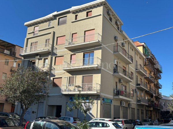 appartamento in vendita a Catanzaro in zona Catanzaro Lido