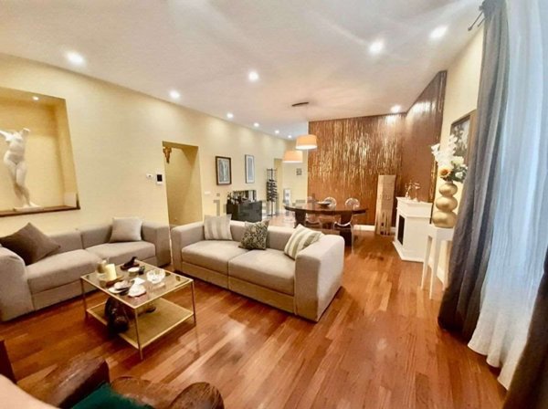 appartamento in vendita a Catanzaro in zona Centro Città