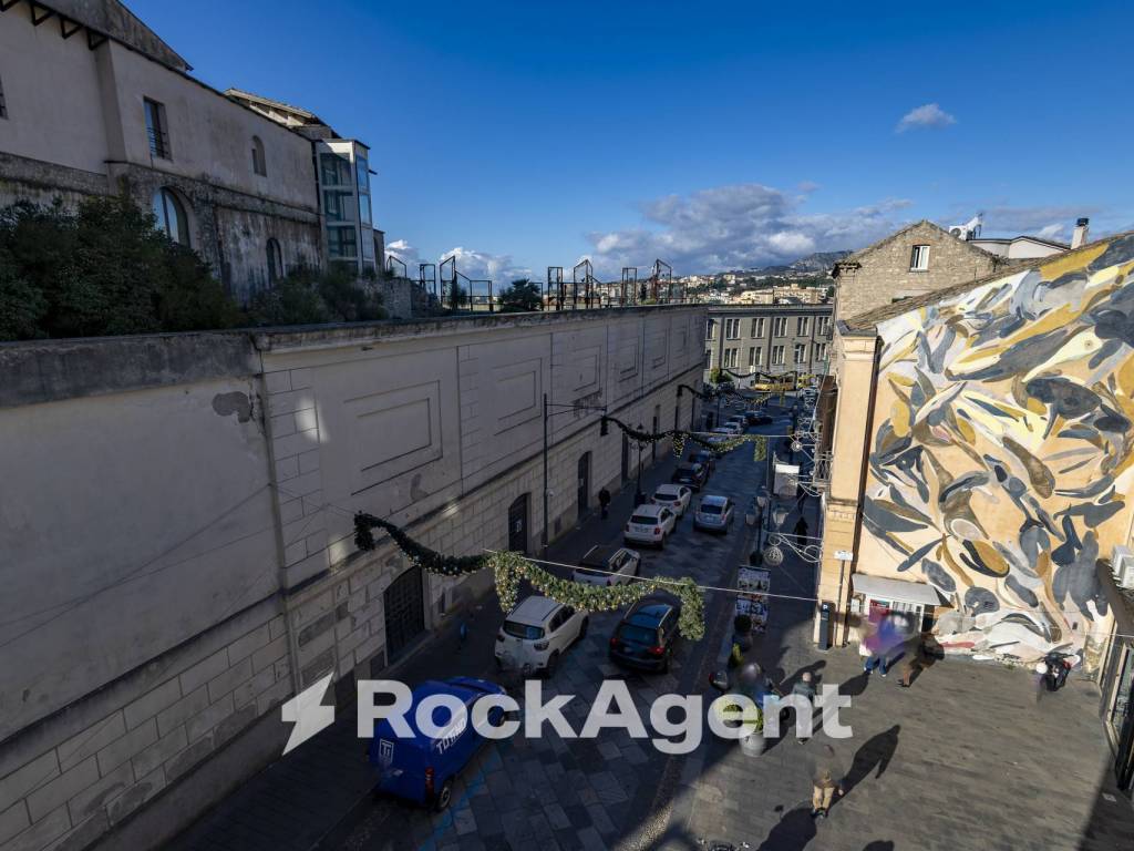 ufficio in vendita a Catanzaro in zona Centro Città