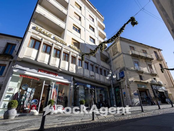 ufficio in vendita a Catanzaro in zona Centro Città