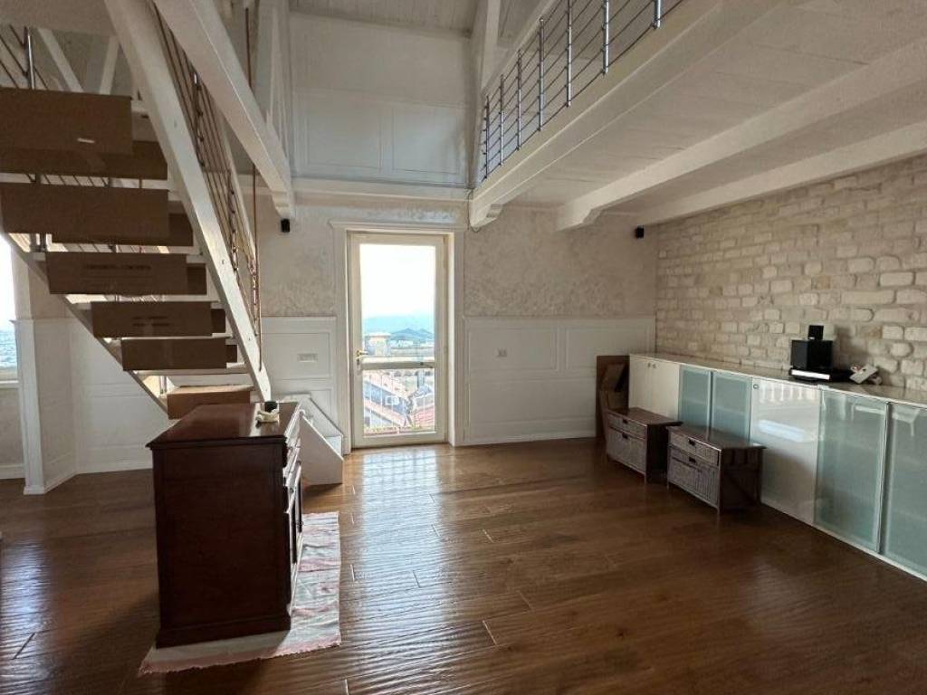 appartamento in vendita a Catanzaro in zona Centro Città