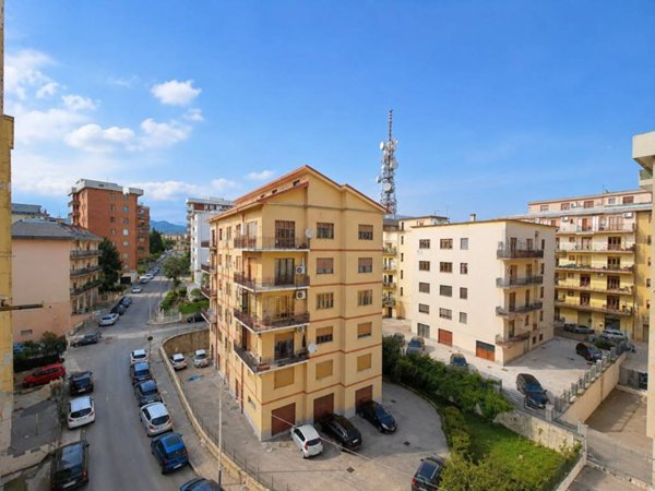 appartamento in vendita a Catanzaro in zona Centro Città