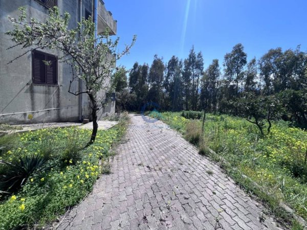 casa indipendente in vendita a Catanzaro in zona Catanzaro Lido