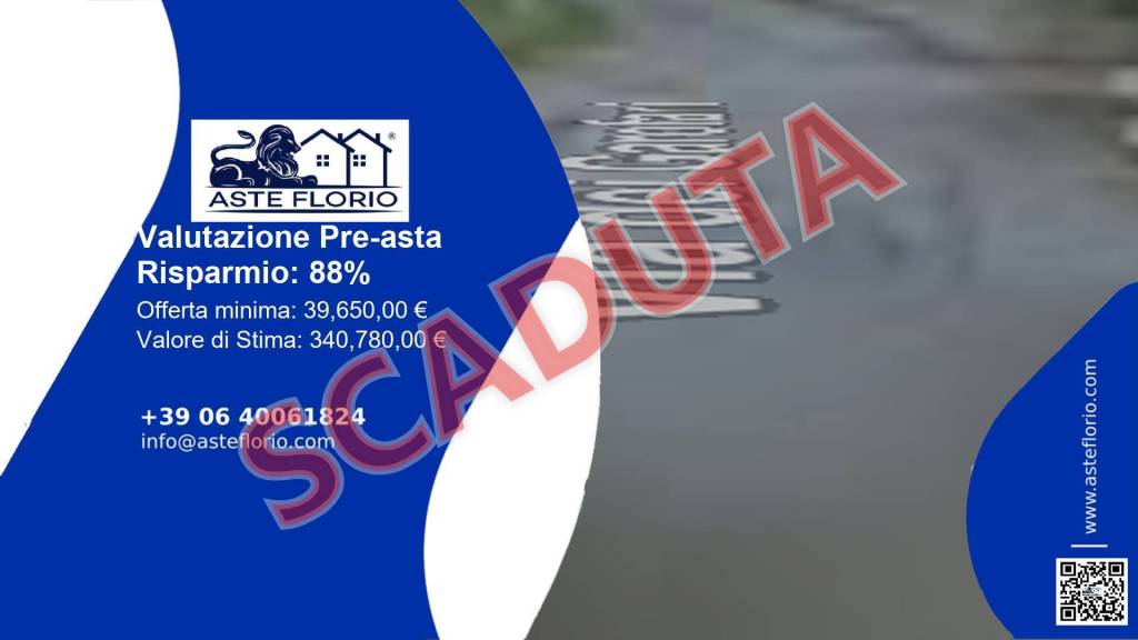 locale commerciale in vendita a Catanzaro in zona Siano