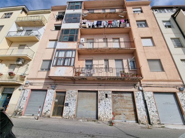 appartamento in vendita a Catanzaro in zona Centro Città