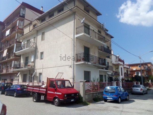 appartamento in vendita a Catanzaro in zona Centro Città