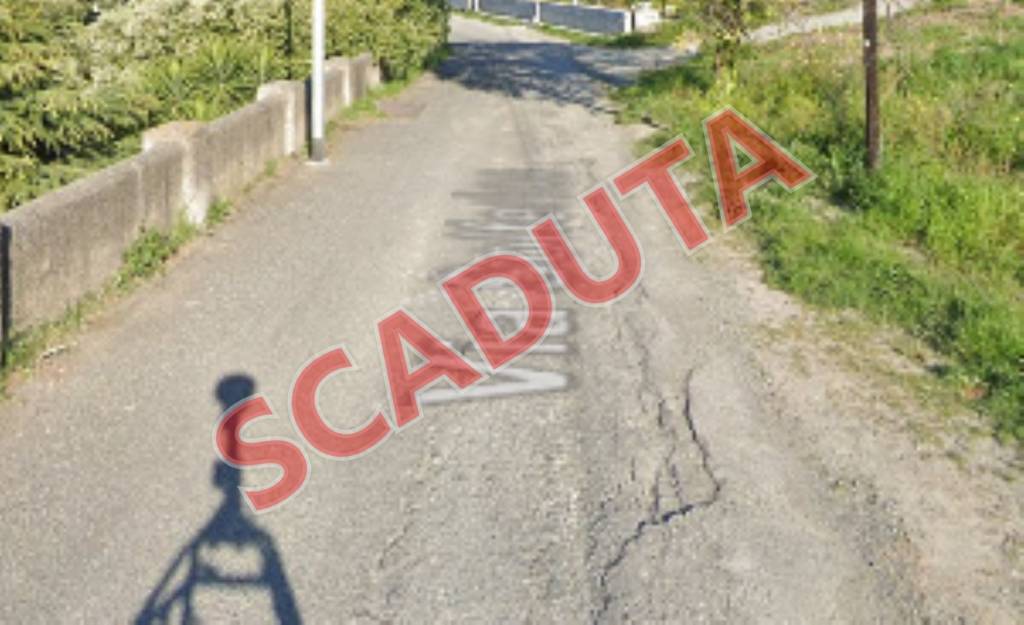 negozio in vendita a Catanzaro