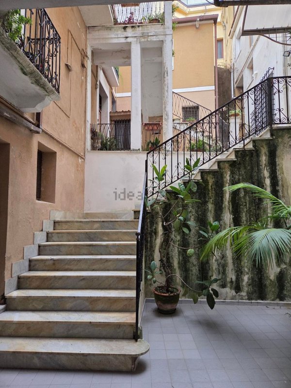 appartamento in vendita a Catanzaro in zona Centro Città
