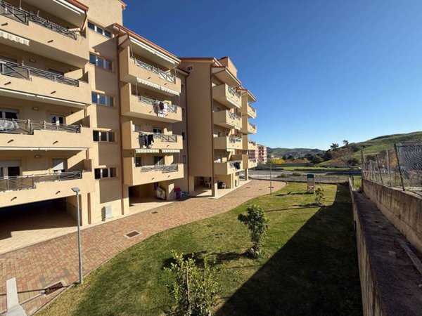 appartamento in vendita a Catanzaro in zona Santa Maria