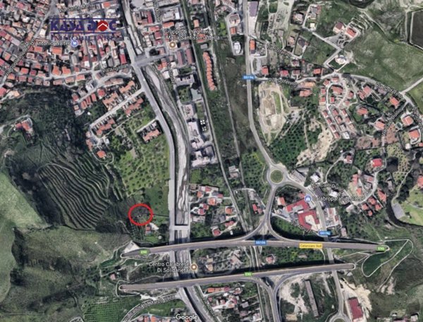 casa indipendente in vendita a Catanzaro in zona Santa Maria