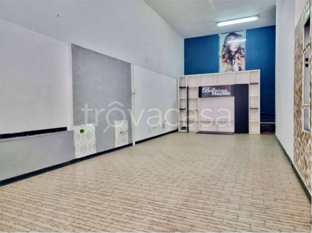 negozio in vendita a Catanzaro