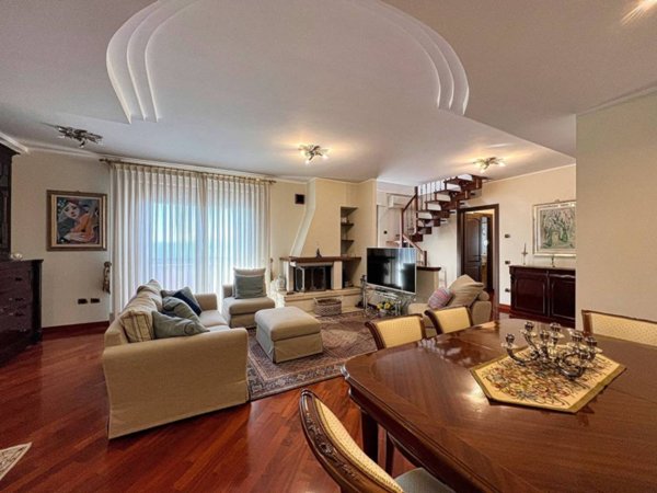 appartamento in vendita a Catanzaro in zona Centro Città