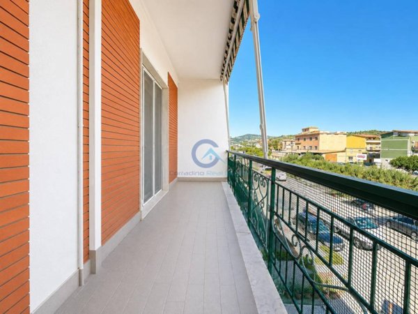 appartamento in vendita a Catanzaro in zona Santa Maria