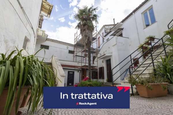 appartamento in vendita a Catanzaro in zona Centro Città