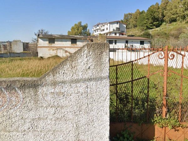 locale commerciale in vendita a Catanzaro in zona Catanzaro Lido