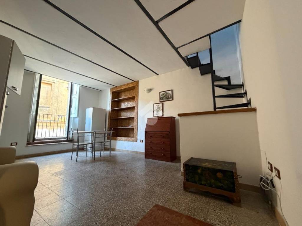 appartamento in vendita a Catanzaro in zona Centro Città