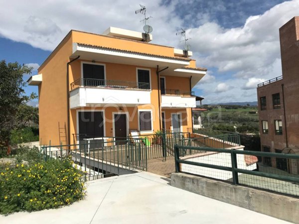 casa indipendente in vendita a Catanzaro in zona Siano
