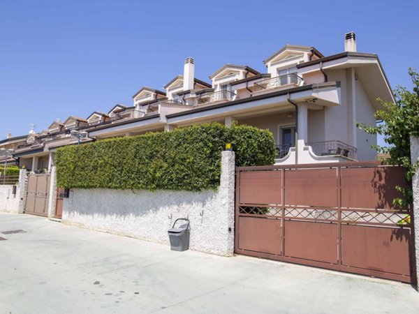 casa indipendente in vendita a Catanzaro