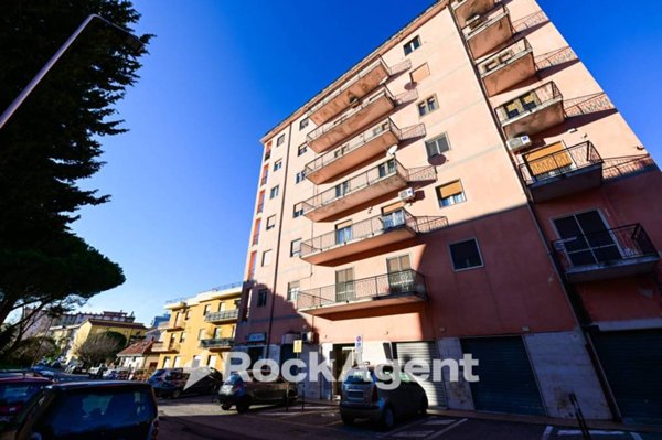 appartamento in vendita a Catanzaro in zona Pontegrande