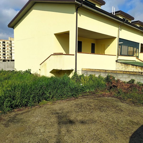 casa indipendente in vendita a Catanzaro