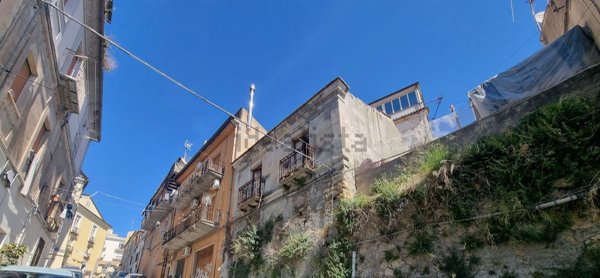 appartamento in vendita a Catanzaro in zona Centro Città