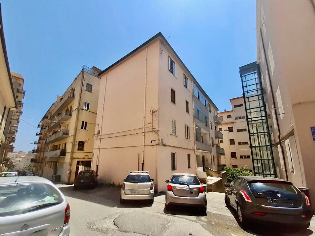 appartamento in vendita a Catanzaro in zona Centro Città