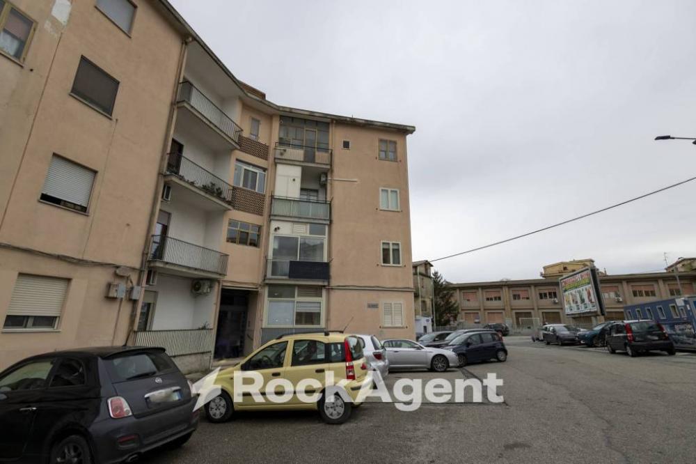 appartamento in vendita a Catanzaro in zona Centro Città