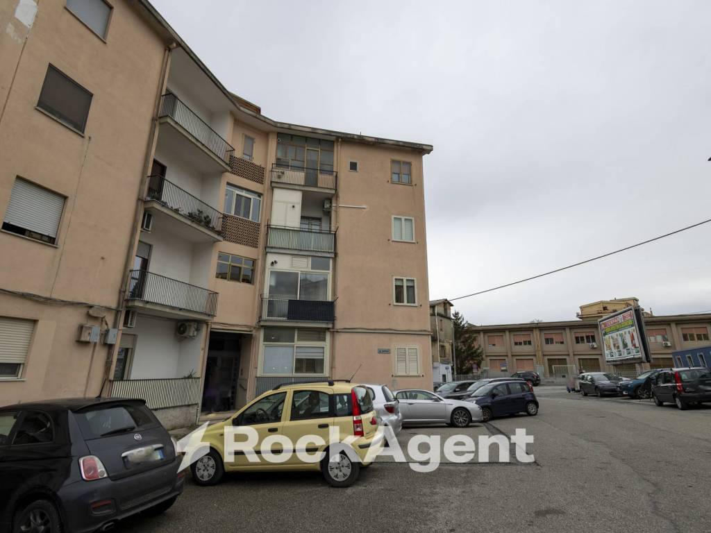 appartamento in vendita a Catanzaro in zona Mater Domini