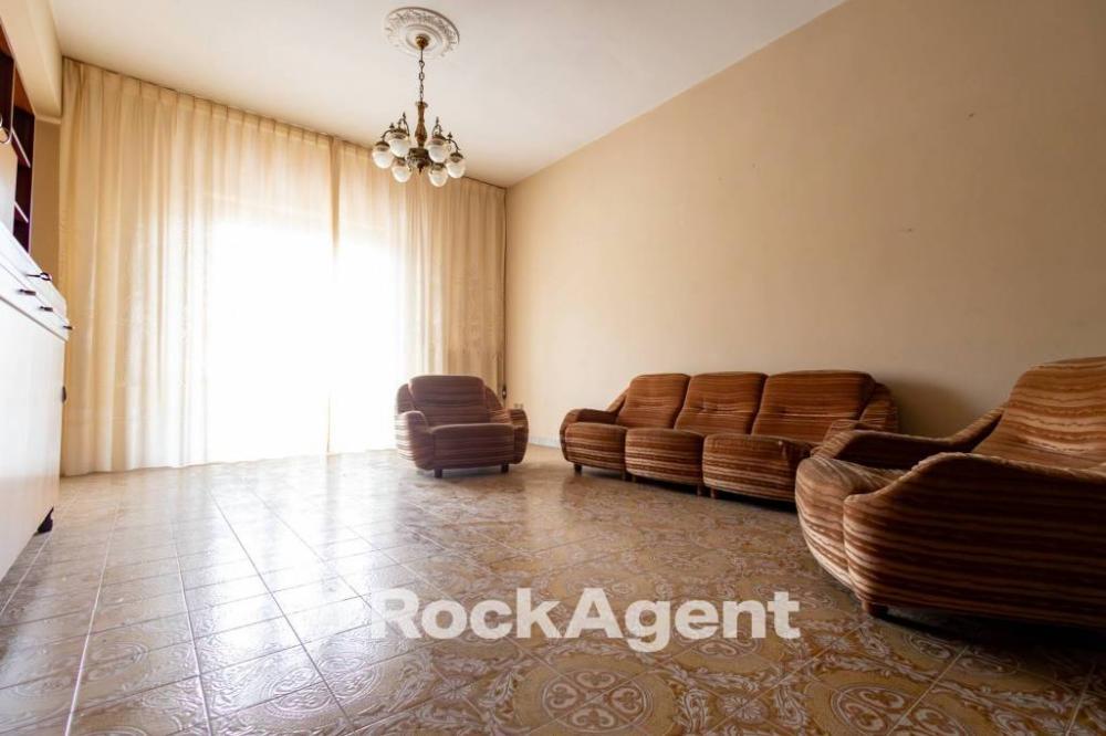 appartamento in vendita a Catanzaro in zona Germaneto