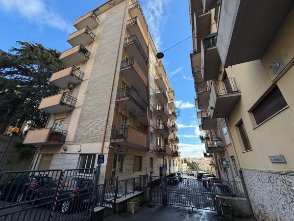 appartamento in vendita a Catanzaro in zona Centro Città