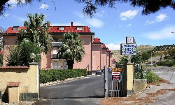 appartamento in vendita a Catanzaro in zona Catanzaro Sala