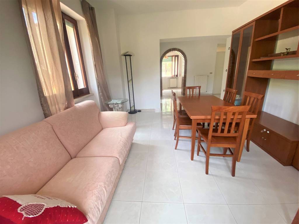 appartamento in vendita a Catanzaro in zona Pontegrande