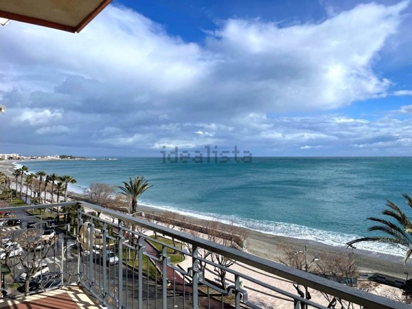 appartamento in vendita a Catanzaro in zona Catanzaro Lido