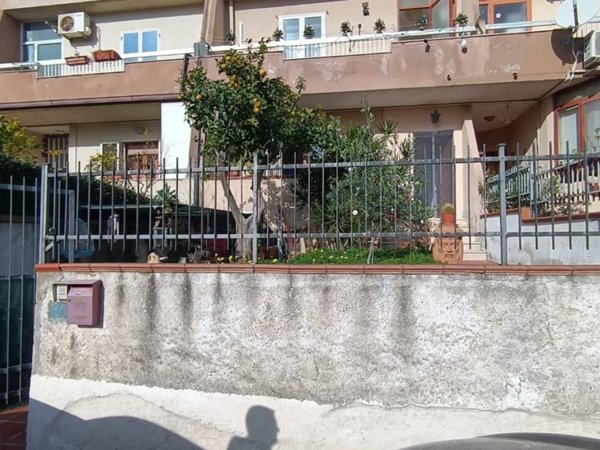 casa indipendente in vendita a Catanzaro in zona Santa Maria