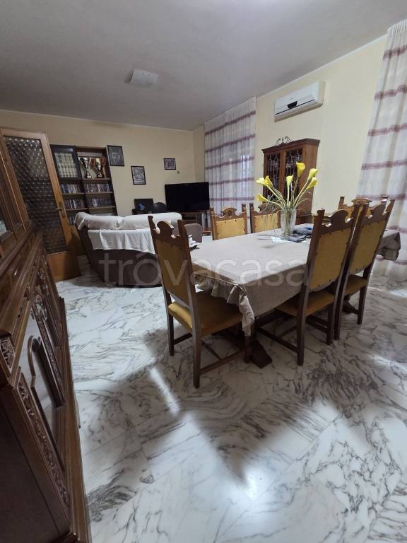 appartamento in vendita a Catanzaro in zona Pontepiccolo