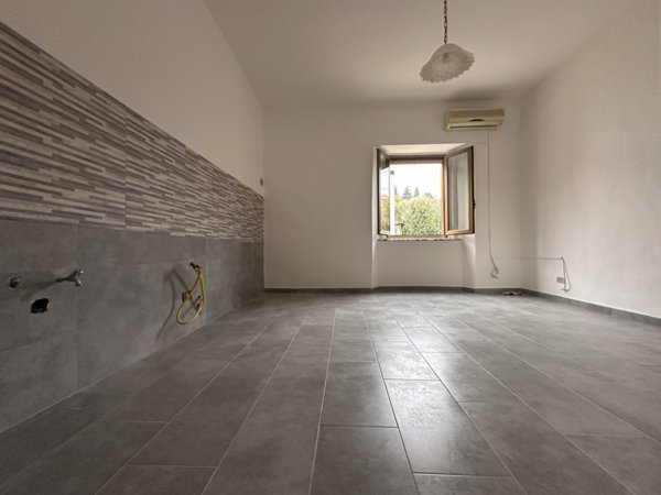 casa indipendente in vendita a Catanzaro in zona Centro Città