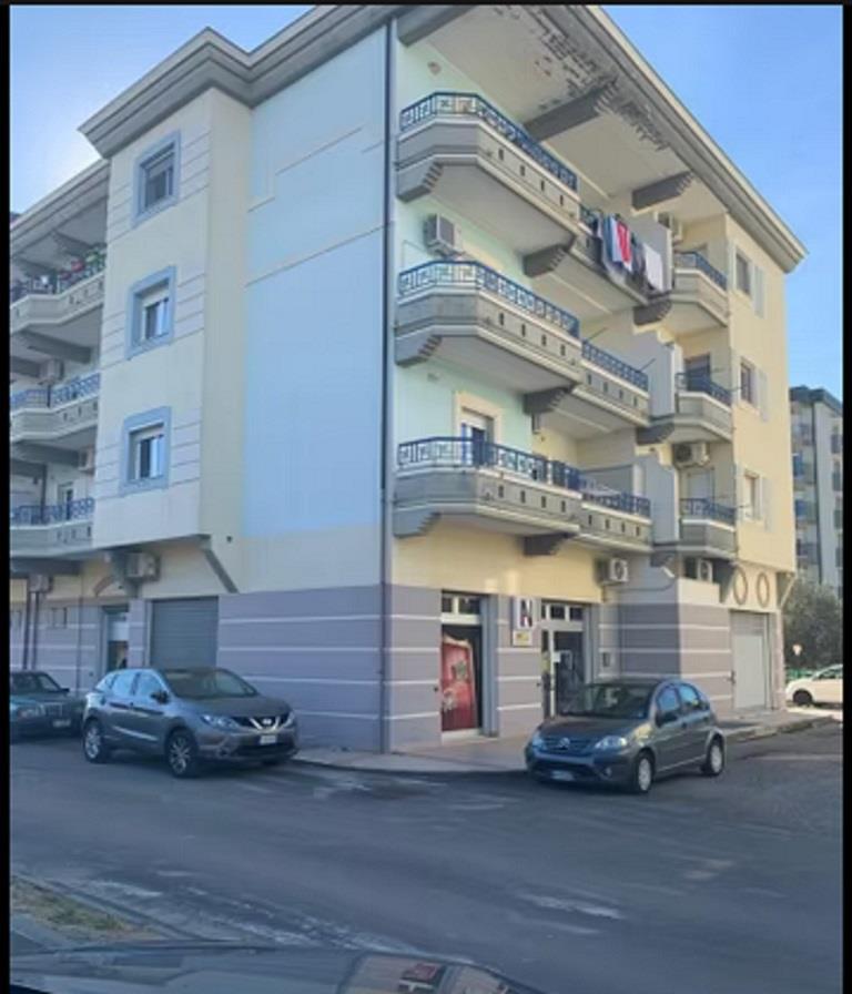 locale commerciale in vendita a Catanzaro in zona Catanzaro Lido