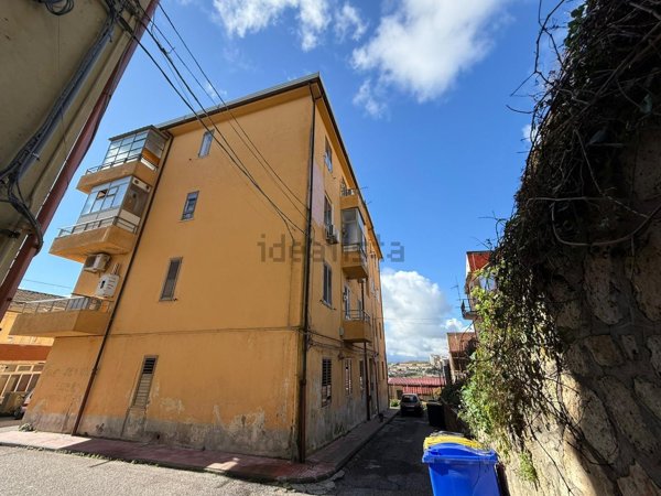 appartamento in vendita a Catanzaro in zona Centro Città