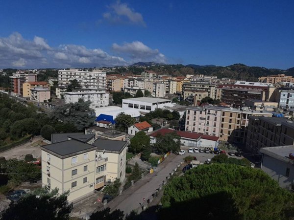 appartamento in vendita a Catanzaro in zona Centro Città