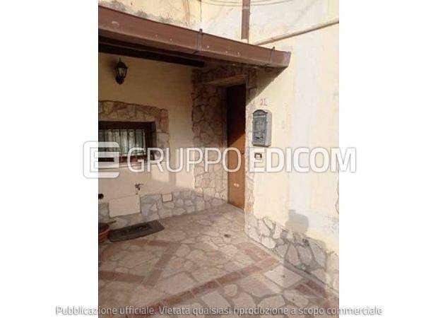 appartamento in vendita a Catanzaro in zona Siano