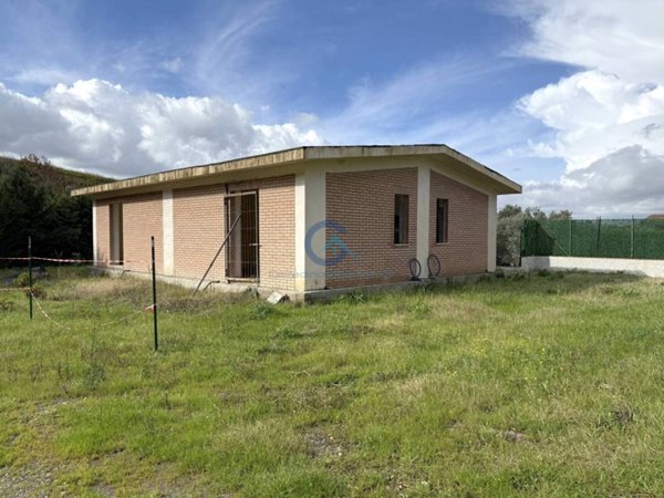 casa indipendente in vendita a Catanzaro in zona Germaneto