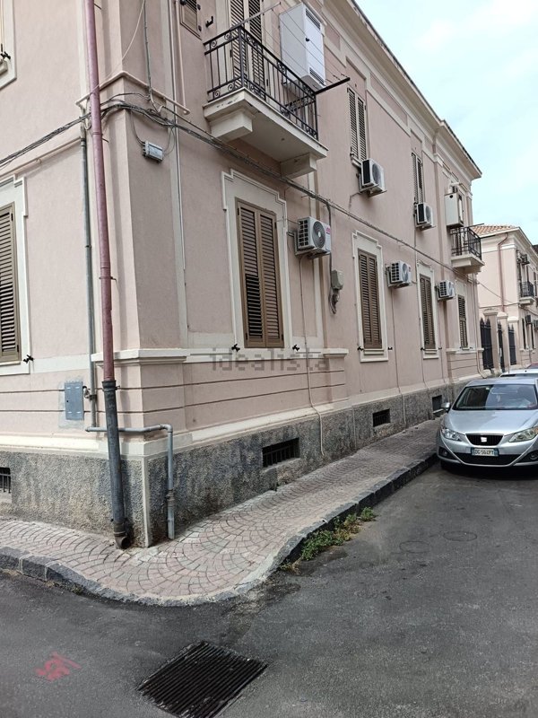 appartamento in vendita a Catanzaro in zona Catanzaro Lido