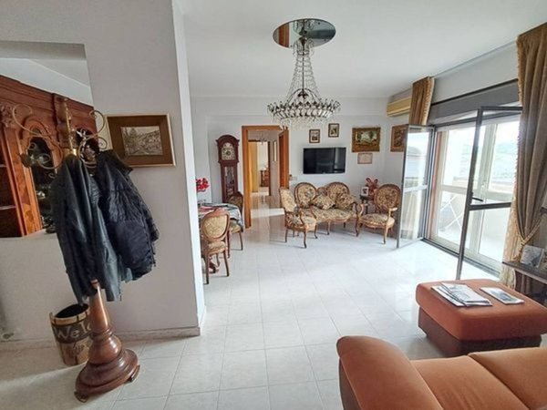 appartamento in vendita a Catanzaro in zona Santa Maria