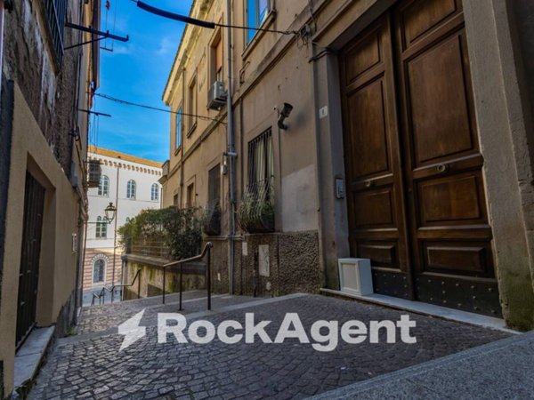 appartamento in vendita a Catanzaro in zona Centro Città