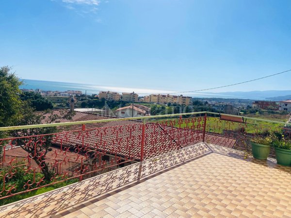 appartamento in vendita a Catanzaro in zona Catanzaro Lido