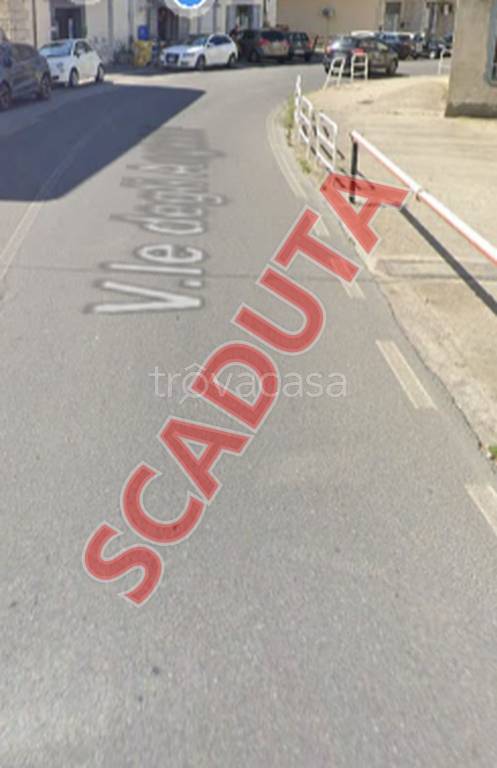 locale commerciale in vendita a Catanzaro