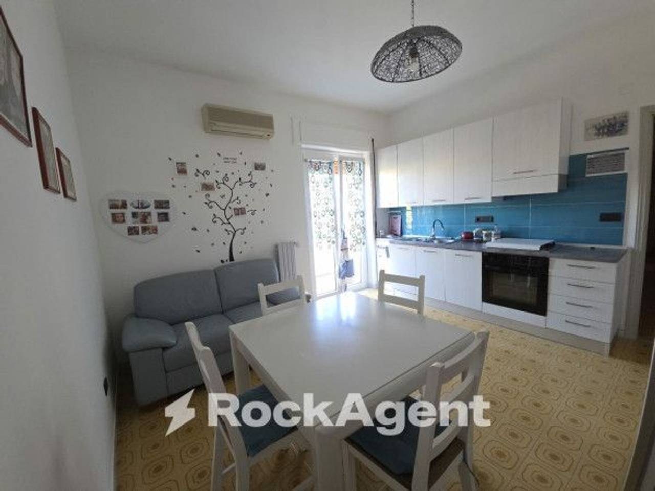 appartamento in vendita a Catanzaro in zona Centro Città