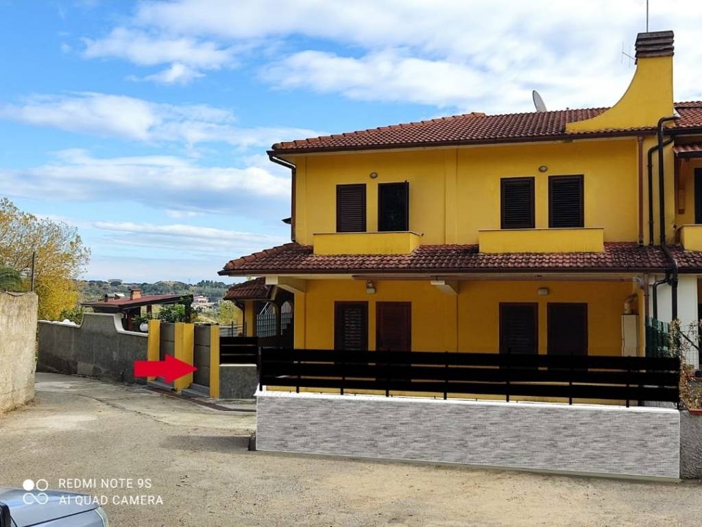 casa semindipendente in vendita a Catanzaro in zona Catanzaro Lido