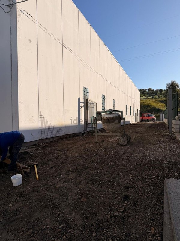 locale di sgombero in vendita a Catanzaro